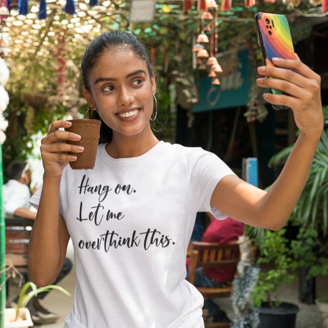 T-shirt Attendez. Permettez-moi de revenir sur cette quest (Créateur téléchargé)