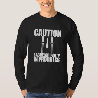 T-shirt Attention enterrement de vie de garçon en cours  