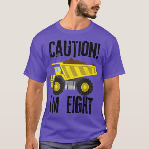 T-shirt Attention ! Je suis huit ! Construction du camion