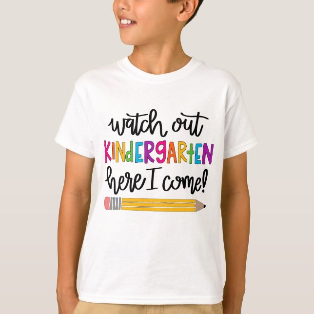 T-shirt attention maternelle ici je viens chemise (Devant)