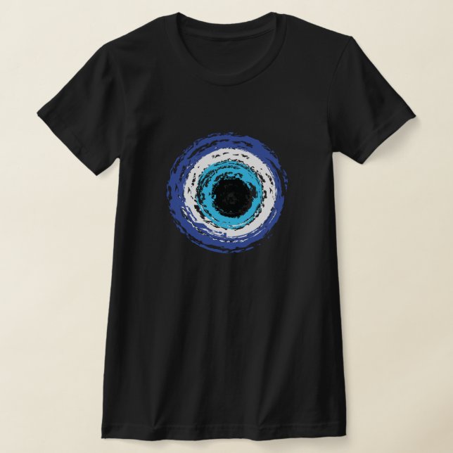T-shirt au mauvais œil (Poser)
