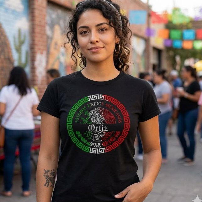T-shirt au nom de Ortiz (Ortiz Last Name T-shirt)
