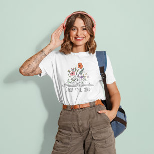 T-shirt Augmentez votre esprit Boho Fleur sauvage et livre