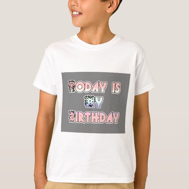 T-shirt Aujourd'hui est mon anniversaire Baby Pink Art Pri (Devant)