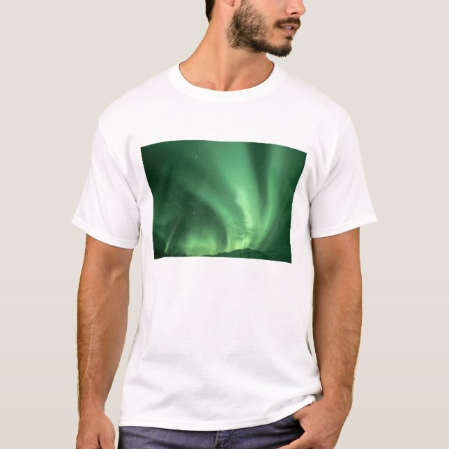 T-shirt Aurore boréale au-dessus des contreforts (Devant)