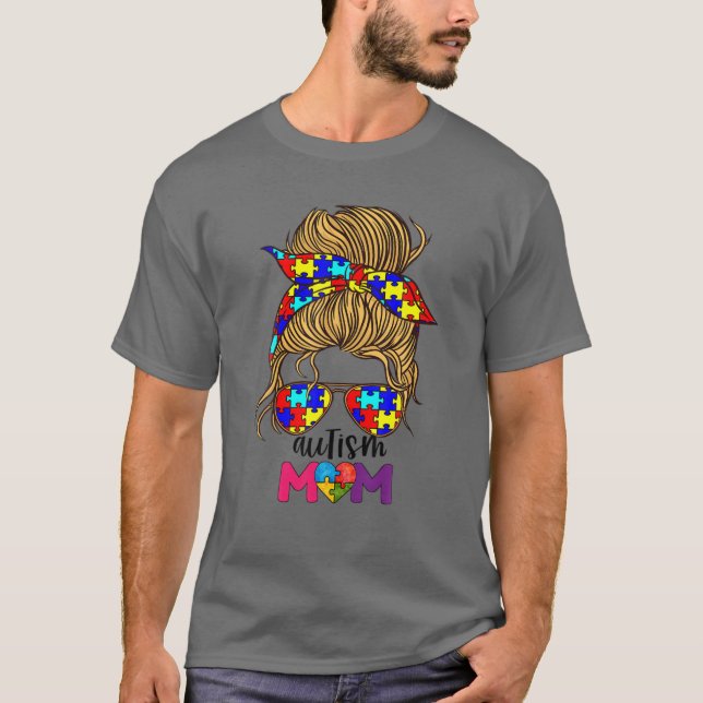 T-shirt Autism Mom Cute Puzzle Messy Bun Mom Autism Award (Devant)