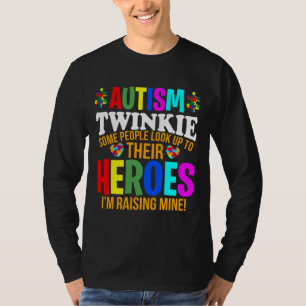 T-shirt Autisme Twinkie Les gens cherchent leurs héros Aut