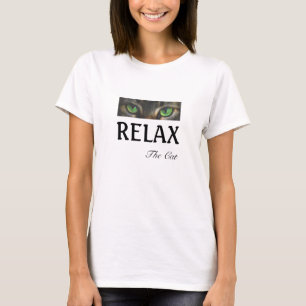 T-Shirt aux yeux de chat et calligraphie