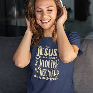 T-shirt Avec Jésus dans son coeur Un Violon dans sa main