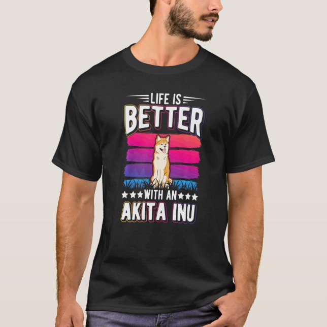 T-shirt Avec un Akita Inu (Devant)