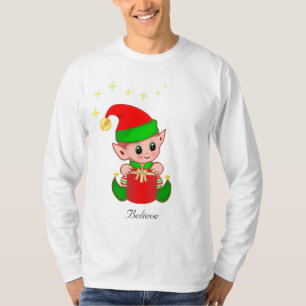 T-shirt avec un elfe de Noël mignon et des étoiles