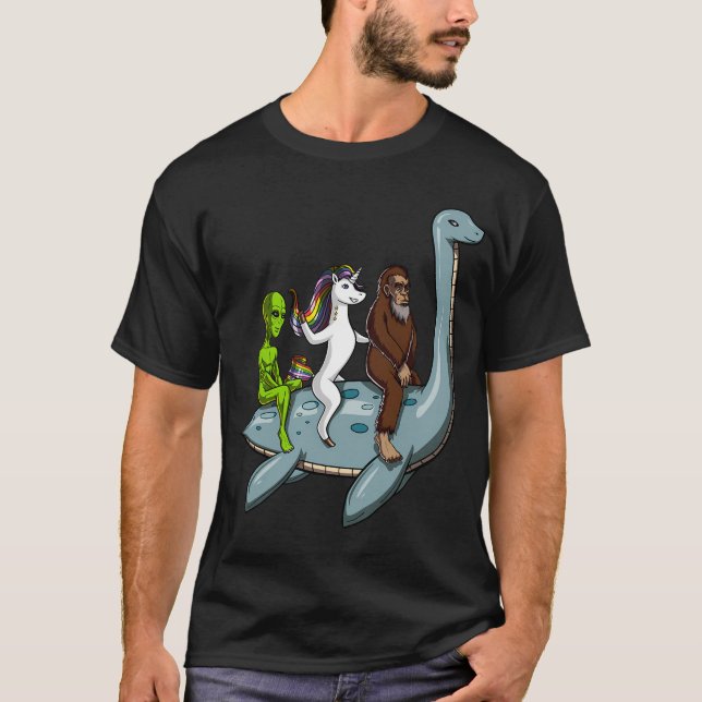 T-shirt Aventure de cryptozoologie (Devant)