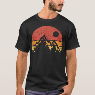T-shirt Aventure Montagnes Coucher de Soleil Rétro Extérie