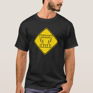 T-shirt Avertissez les crocs pointus à l'avance !