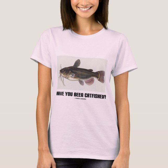 T-shirt Avez-vous été Catfished ? (Illustration de (Devant)