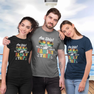 T-shirt Aw Ship C'est un bateau de famille Année personnal