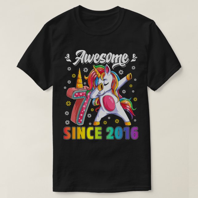 T-shirt Awesome Dabbing Unicorn Anniversaire 7 Année Fille (Design devant)
