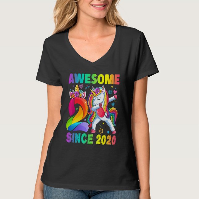 T-shirt Awesome depuis 2020 Dabbing Unicorn 2e anniversair (Devant)