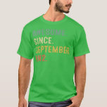 T-shirt Awesome Since Septembre 1942 80th Birthday<br><div class="desc">Magnifique Depuis Septembre 1942 80e Anniversaire Cadeau 80 Ans.</div>