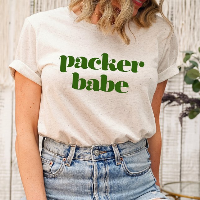 T-shirt Babe Packer (Show off your team pride in style with our "Packer Babe" T-Shirt – a chic and spirited way to repres)