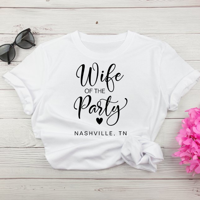 T-shirt Bachelorette de Nashville (Celebrate the bride-to-be in fun and style at her bachelorette party)