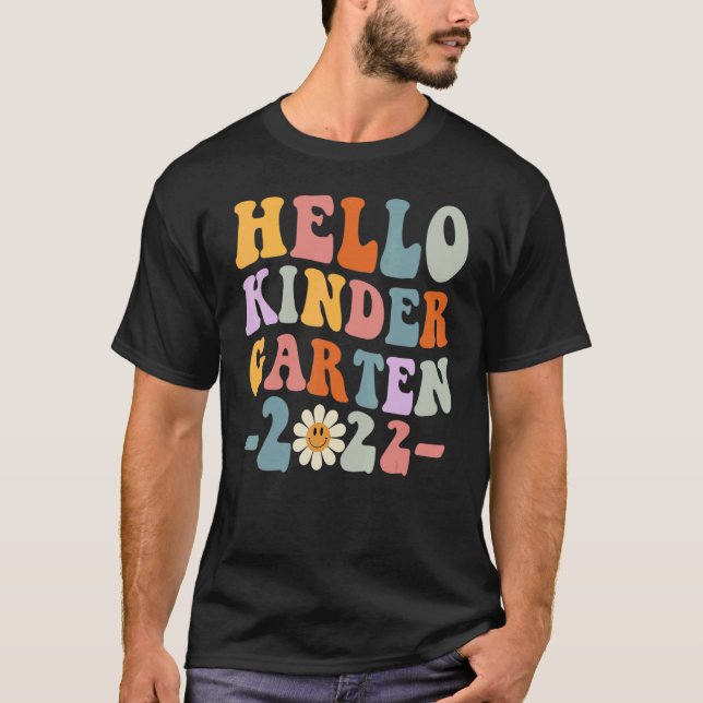 T-shirt Back to School Hello Kindergarten Squad Teachers & (Devant)
