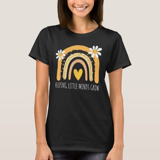 T-shirt Back To School Helping Little Minds Grow Teachers  (Devant)