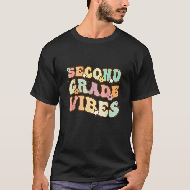 T-shirt Back To School Kindergarten Vibes Groovy Teacher W (Devant)