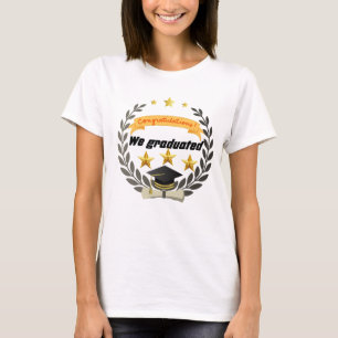 T-shirt Badge d'or avec style élégant