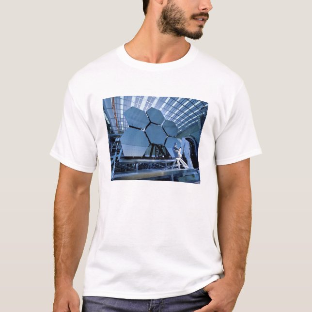 T-shirt Baie de télescope spatial James Webb (Devant)