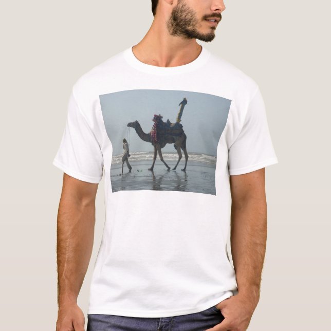 T-shirt Balade en chameaux tribaux : Marée matinale Sables (Devant)