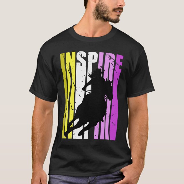 T-shirt Barrel Racing Fierce Cowgirl Hat Western Pink Yell (Devant)