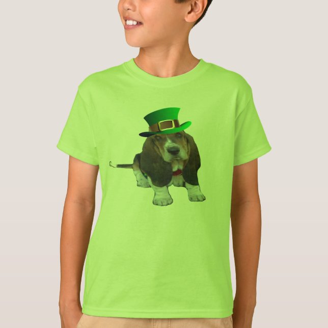 T-Shirt Basset Hound Happy St. Patrick's Clover (Devant)
