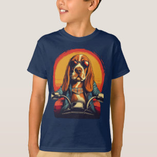 T-shirt Basset hound motard cool dans le coucher de soleil