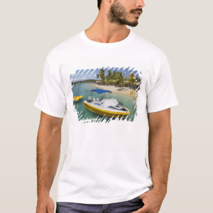 T-shirt Bateau à moteur et bateau en forme de banane