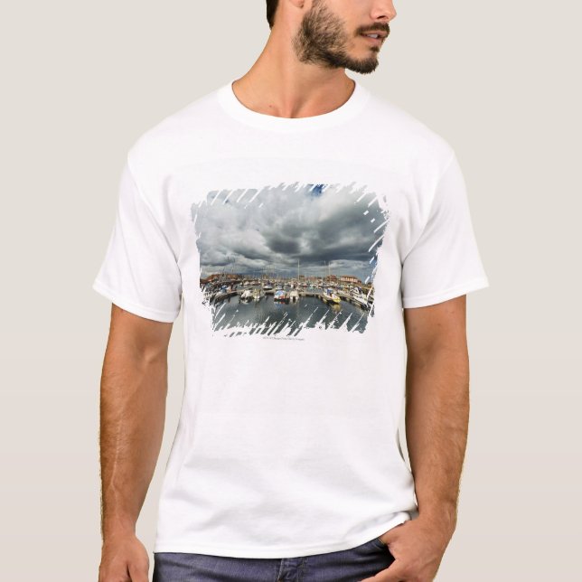 T-shirt Bateaux dans un port (Devant)