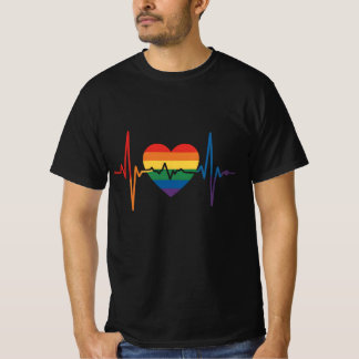 T-shirt Battements de cœur LGBTQ Fierté du cœur Gay Lesbie