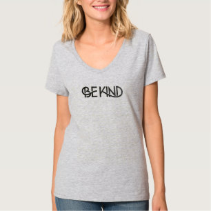 T-shirt Be Kind Text Tee - Étaler l'amour et la positivité