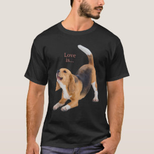 T-shirt Beagle Beagles Tee Love Is Chien Maman Papa Chiot