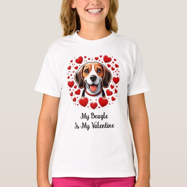 T-shirt Beagle Bliss : Célébrer la Saint Valentin (Devant)