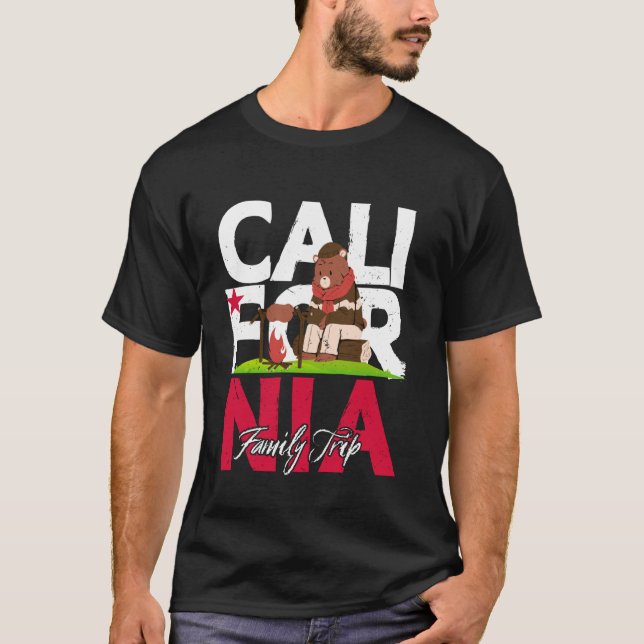 T-shirt Bear Camping Californie Drapeau Famille Vêtements  (Devant)