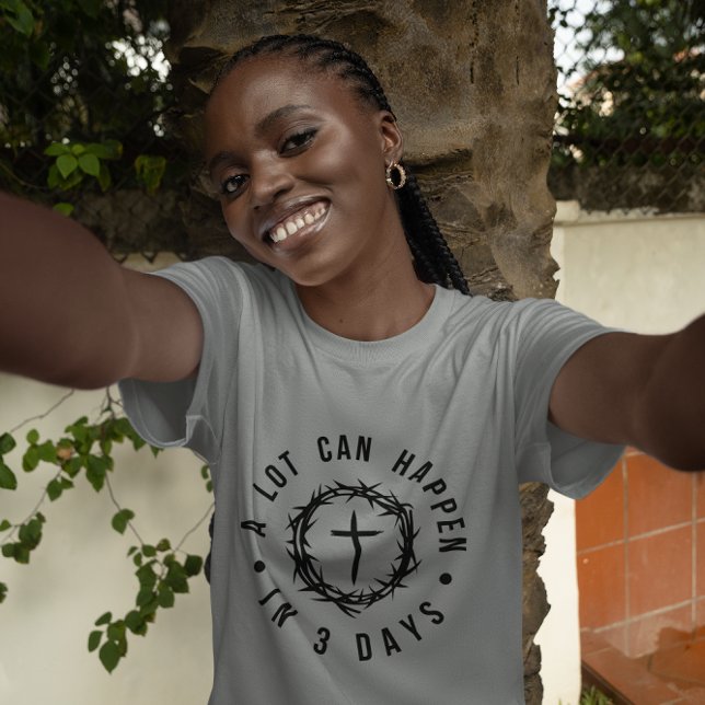 T-shirt Beaucoup de choses peuvent arriver en 3 jours chré (Créateur téléchargé)