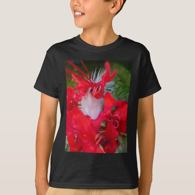 T-shirt Beauté délicate : Fleur rouge avec plumes blanches (Devant)