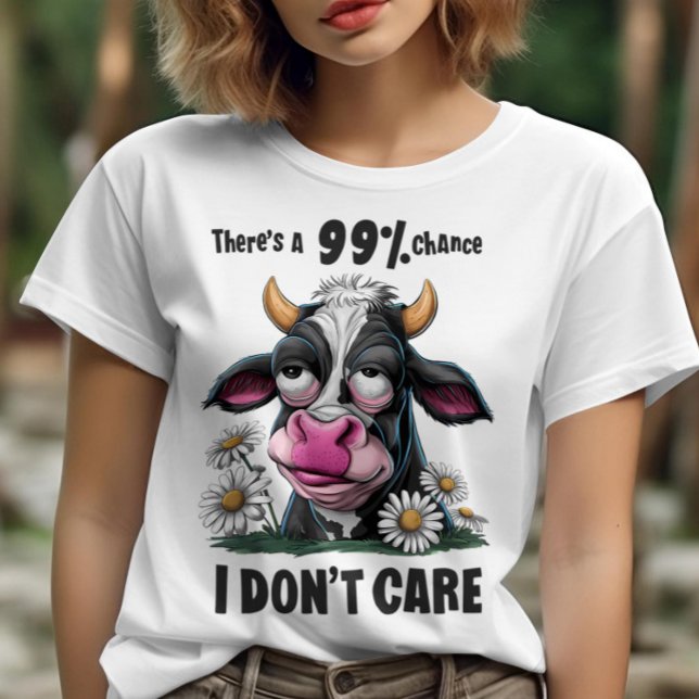 T-shirt Beauté monochrome : Une vache noire et blanche ave (Créateur téléchargé)