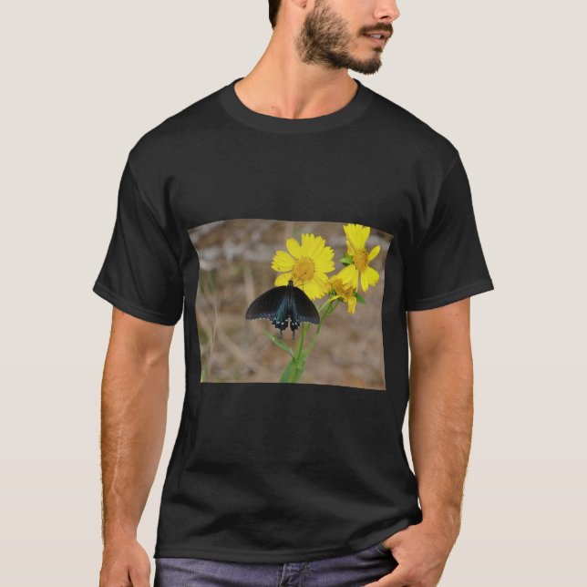 T-shirt Beauté Papillon dans la Nature (Devant)