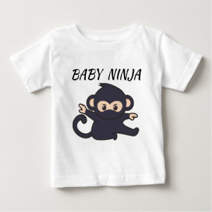 t-shirt bébé avec une photo de ninja et un texte d