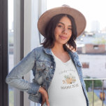 T-shirt Bébé est en train de brasser | Autumn Coffee Mama<br><div class="desc">Ce t-shirt de maman contient du café d'automne mignon avec des citrouilles et une police manuscrite mignonne. Cette chemise est parfaite pour annoncer que vous attendez ou donnez en cadeau à la meilleure maman de votre vie. Baby shower à thème pour le café d'automne avec texte "Oh Baby !" avec...</div>
