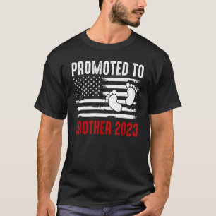 T-shirt Bébé Promu À Frère 2023 Cool Us Famille Drapeau