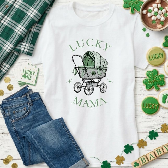 T-shirt Bébé Shamrock Fête de Maternité de Lucky Mama (Lucky mama shamrock pregnancy shirt maternity outfit cute St Patricks baby shower mommy to be)