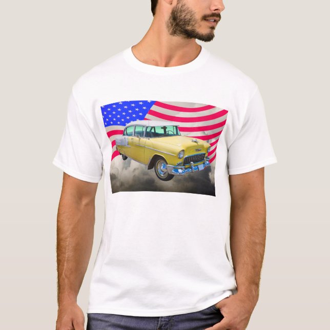 T-shirt Bel Air 1955 de Chevrolet avec le drapeau (Devant)